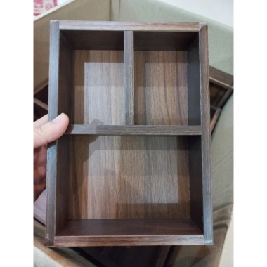 Khay gỗ đa năng đựng phấn, khăn lau bảng – Gọn nhẹ, giảm 22% còn 53.000₫ 5 Khay gỗ đa năng đựng phấn, khăn lau bảng – Gọn nhẹ, giảm 22% còn 53.000₫ 5