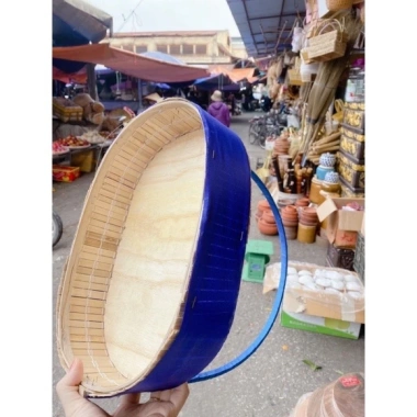 Khay gỗ tròn đựng giỏ quà Tết sang trọng, giá ưu đãi 39.200₫, chỉ 50.568₫