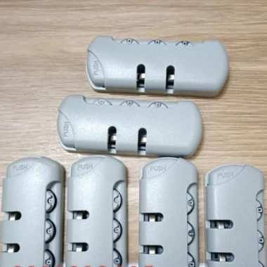 Khoá số vali 3 số mật mã - Bảo mật cao, dễ dùng, giá chỉ 25.000 VND (giá gốc 30.250 VND)