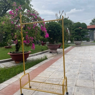 Khung kim loại mới - Kệ treo quần áo đa năng bánh xe thông minh, chỉ 149.000₫ 9 Khung kim loại mới - Kệ treo quần áo đa năng bánh xe thông minh, chỉ 149.000₫ 9