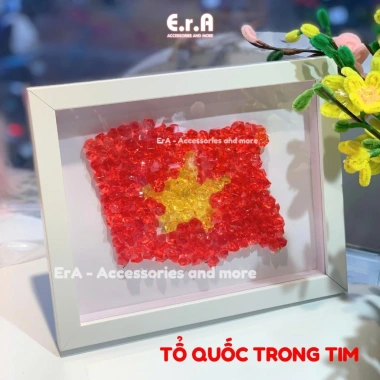 Khung tranh đá pha lê có đèn 23x28cm handmade – Quà Valentine, 8/3 tặng người yêu Erashop