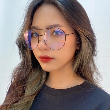 Kính Mắt Aviator Unisex UV400 - Gọng Thời Trang, Siêu Xinh, Giá chỉ 109.000 VND 4 Kính Mắt Aviator Unisex UV400 - Gọng Thời Trang, Siêu Xinh, Giá chỉ 109.000 VND 4
