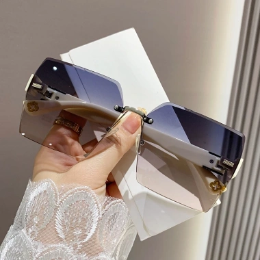Kính Mát Bảo Vệ Chống Tia UV Thời Trang Nam Nữ Giá 84.000đ Giảm Đặc Biệt