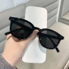 Kính Mát Gọng Vuông Đen Chống UV - Phong Cách Cổ Điển Thời Trang Cho Nam và Nữ - Giá 18,360 VND 7