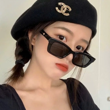 Kính Mát KR9 khung vuông thời trang Hàn Quốc nam nữ siêu hot giá 15.900 VND 6 Kính Mát KR9 khung vuông thời trang Hàn Quốc nam nữ siêu hot giá 15.900 VND 6