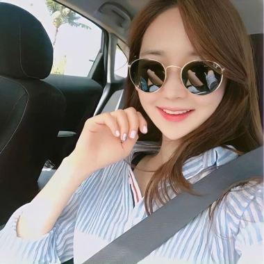 Kính Mát Mắt Tròn Du Lịch Thiết Kế Thời Trang UV400 Giá 132.000₫ 7