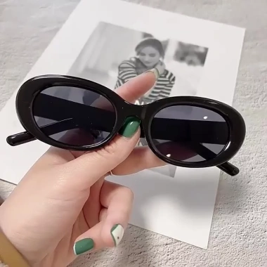 Kính mát nam nữ gọng bầu dục retro thời trang Hàn Quốc, chống UV, mắt oval gọng nhỏ - 18.900₫ 6