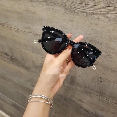 Kính mát nam nữ gọng thời trang Ulzzang chống UV 035 đẹp giá rẻ 12.900₫ 5