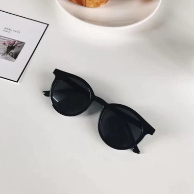 Kính mát nam nữ gọng thời trang Ulzzang chống UV 035 đẹp giá rẻ 12.900₫ 10