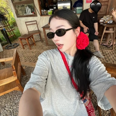 Kính mát nam nữ SUN STATION bayonetta gọng oval GM Đen đi biển, đi chơi - 144.000₫ 3 Kính mát nam nữ SUN STATION bayonetta gọng oval GM Đen đi biển, đi chơi - 144.000₫ 3