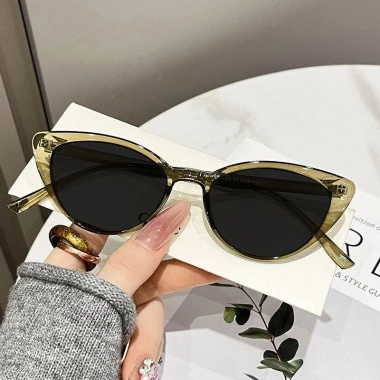 Kính Mát Nữ VIENDO Đen Mắt Mèo UV cao cấp, đa năng xe đạp, thể thao, lái xe - 1-6 độ
