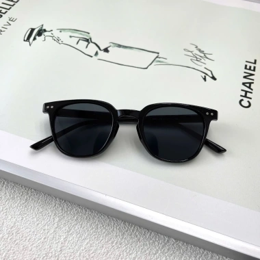 Kính Mắt Thời Trang Azila K01 Chống Nắng UV 100% Nhựa Cao Cấp - Giá 26.460₫ 8 Kính Mắt Thời Trang Azila K01 Chống Nắng UV 100% Nhựa Cao Cấp - Giá 26.460₫ 8