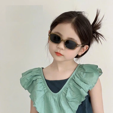 Kính Râm Gấp Gọn P12 Chống UV Cho Bé Trai & Bé Gái BiNgoKids Giá 59.000đ
