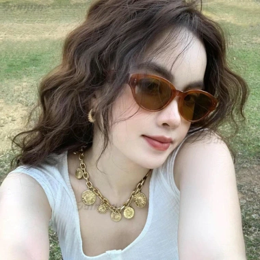 Kính râm mắt mèo thời trang nữ - Hình bầu dục nhỏ UV400, giảm giá 54.000 VND (giá gốc 64.800 VND)