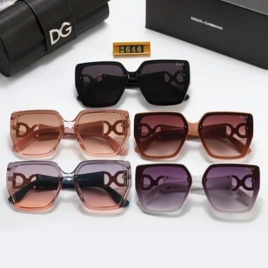 Kính râm mới 2.025 unisex thời trang cổ điển khung vuông - Giá ưu đãi 148.845₫