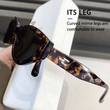 Kính râm phân cực mắt mèo nữ VIENDO UV cao cấp – phù hợp xe đạp, thể thao, du lịch – Giá ưu đãi 204.120₫