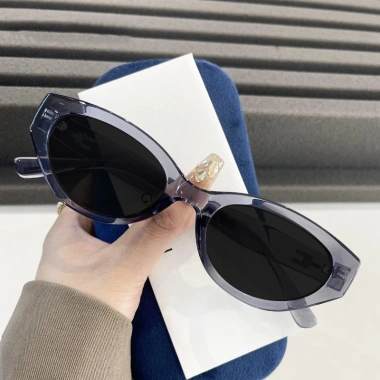 Kính râm phân cực mắt mèo nữ VIENDO UV cao cấp – phù hợp xe đạp, thể thao, du lịch – Giá ưu đãi 204.120₫