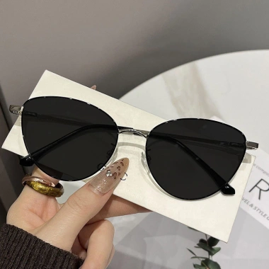 Kính Râm Phân Cực Nữ Viendo Kim Loại Chống UV Lens (0-6) Hợp Xe Đạp, Lái Xe, Du Lịch 4 Kính Râm Phân Cực Nữ Viendo Kim Loại Chống UV Lens (0-6) Hợp Xe Đạp, Lái Xe, Du Lịch 4