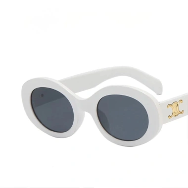 Kính râm Retro Oval Hot Girl - Kiểu đi biển thời trang, giảm còn 89.000₫ (giá gốc 111.250₫)