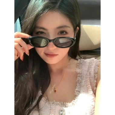 Kính râm SUN STATION ZOE gọng oval nam nữ hot trend 2.023, chống bụi bảo vệ mắt - 149.000 VND 3