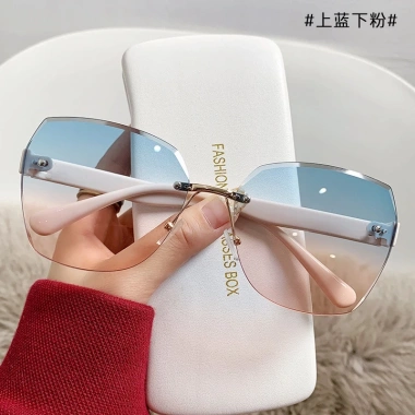 Kính râm thời trang Hàn Quốc nữ, chống tia UV, màu sắc đa dạng, chỉ 56.160 VND 6