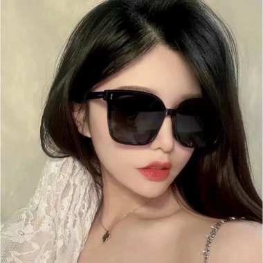 KIQI-FASHION Kính Mát UV400 COD Thời Trang Bảo Vệ Mắt Giá 32.712 VND