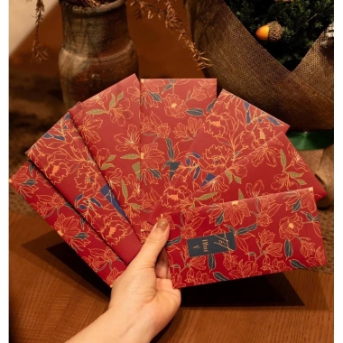 Lì xì thiết kế đẹp Tết gấm hoa phú quý c150 cán mờ dày, in sắc nết giá 17.000