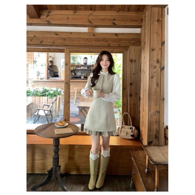 Lily.clothes Suzy Dress Váy ngắn dài tay cổ bèo nơ ngực vải xước Hàn V35 395k