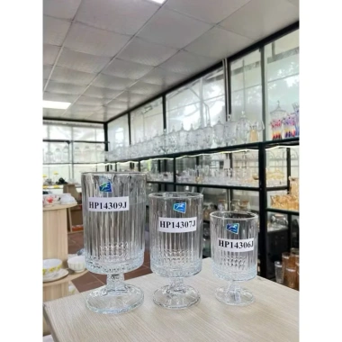 Lọ bình hoa thủy tinh dáng ly có chân - decor tiệc xinh xắn, giảm giá 49.500đ 5
