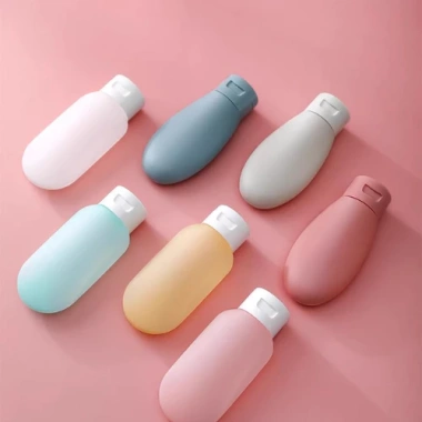 Lọ chiết mỹ phẩm 60ml - Dầu gội, sữa tắm du lịch, chai chiết nắp nhấn tiện dụng 88.467 2 Lọ chiết mỹ phẩm 60ml - Dầu gội, sữa tắm du lịch, chai chiết nắp nhấn tiện dụng 88.467 2