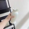 Lọ hoa nhựa TRẮNG MIỆNG BÈO C532-2 giả gốm phong cách Bắc Âu decor bàn làm việc, văn phòng xinh 3