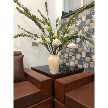 Lọ hoa nhựa vân xoắn decor phong cách tối giản, trang trí bàn, phòng khách, giá 59.000 VND 3 Lọ hoa nhựa vân xoắn decor phong cách tối giản, trang trí bàn, phòng khách, giá 59.000 VND 3