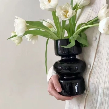 Lọ hoa thủy tinh thắt eo đẹp mắt - Decor phòng khách, giá ưu đãi 59.000₫