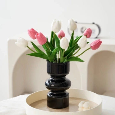 Lọ hoa thủy tinh thắt eo đẹp mắt - Decor phòng khách, giá ưu đãi 59.000₫