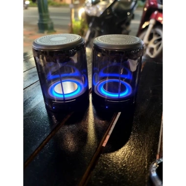 Loa Bluetooth Cầm Tay Loa Kép 3D - Âm Thanh Vòm Sâu, Pin Lâu, Giá 165.000 VNĐ Loa Bluetooth Cầm Tay Loa Kép 3D - Âm Thanh Vòm Sâu, Pin Lâu, Giá 165.000 VNĐ