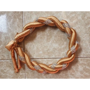 Mấn xoắn đôi dây nhựa - Đội đầu cô dâu, bê lễ, cách tân, áo dài chỉ 40.000₫ 10 Mấn xoắn đôi dây nhựa - Đội đầu cô dâu, bê lễ, cách tân, áo dài chỉ 40.000₫ 10