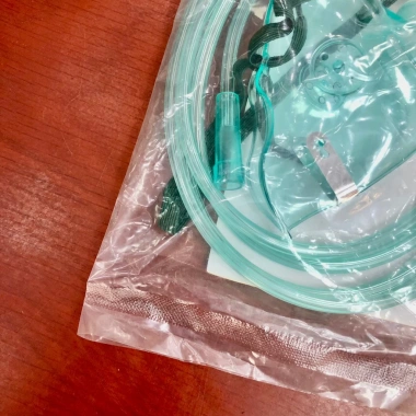 Mark thở oxy có túi - Hỗ trợ hô hấp, giảm mệt mỏi, giá ưu đãi 22.000đ