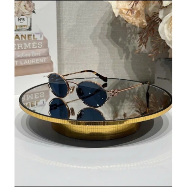Mắt kính râm Bự Store oval MinMin màu ombre thời trang - Giảm giá 22% chỉ 89.000₫ 10 Mắt kính râm Bự Store oval MinMin màu ombre thời trang - Giảm giá 22% chỉ 89.000₫ 10