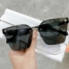 Mắt kính râm nữ thời trang mắt mèo 2.026 Chống UV chống bụi phù hợp du lịch hè giá 99.000₫ 4