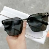 Mắt kính râm nữ thời trang mắt mèo 2.026 Chống UV chống bụi phù hợp du lịch hè giá 99.000₫ 10