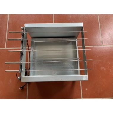 Máy nướng mini tự động 6 xiên - Bếp nướng gia đình, tặng xiên, nướng lợn, gà, vịt - Giá ưu đãi 675.000₫ 2