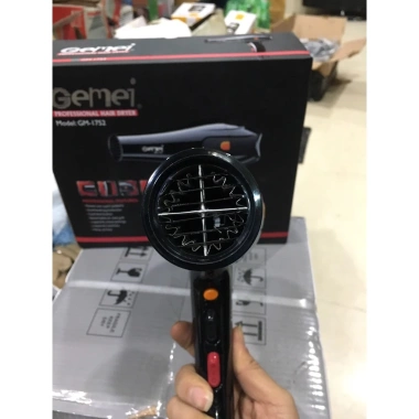 Máy sấy tóc 2 chiều GEMEI GM-1.752 2.300W cao cấp nhập khẩu - Giá chỉ 320.000 VND