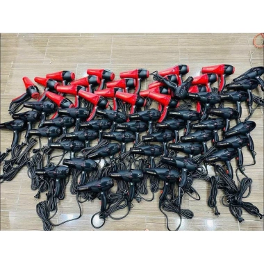 Máy sấy tóc công nghiệp 6.688 - công suất mạnh, khô nhanh, giá 269.000 VND Máy sấy tóc công nghiệp 6.688 - công suất mạnh, khô nhanh, giá 269.000 VND