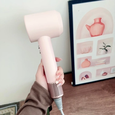 Máy sấy tóc Hồng Pastel MIKI DREAME HAIR 2 chiều nóng lạnh, nhiệt thông minh 2.300W - 299.000 VND 2 Máy sấy tóc Hồng Pastel MIKI DREAME HAIR 2 chiều nóng lạnh, nhiệt thông minh 2.300W - 299.000 VND 2
