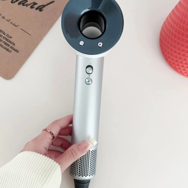 Máy sấy tóc ion MIKI DREAME HAIR 2 chiều nóng lạnh, nhiệt thông minh 2.300W - Giá ưu đãi 319k 3