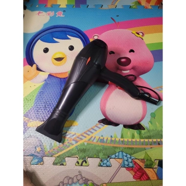 Máy sấy tóc Pannasoni 3.500W 2 chiều Nóng Lạnh, tạo kiểu salon, kèm đầu thổi - 65.000₫ 6 Máy sấy tóc Pannasoni 3.500W 2 chiều Nóng Lạnh, tạo kiểu salon, kèm đầu thổi - 65.000₫ 6