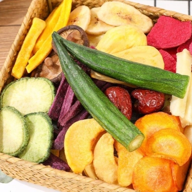 Mix 12 loại trái cây, rau củ sấy giòn - Đồ ăn vặt giàu chất xơ, nội địa Trung, giảm 21%