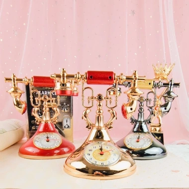Mô hình đồng hồ điện thoại bàn - Trang trí nội thất hiện đại, giá ưu đãi 128.000 VND