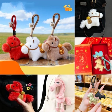 Móc khóa ngựa cõng vàng - Ngựa may mắn, trang trí balo, quà tặng sang trọng Tết Bính Ngọ, giảm giá 68.5k