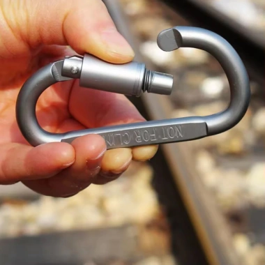 Móc khóa nhôm Carabiner chữ D - Ren vặn chốt, hợp kim cao cấp siêu cứng, bền, không mài mòn 4